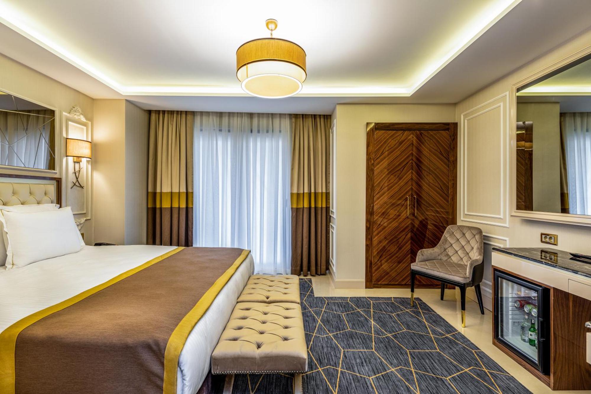Beethoven Senfoni Hotel — Fotos 1
